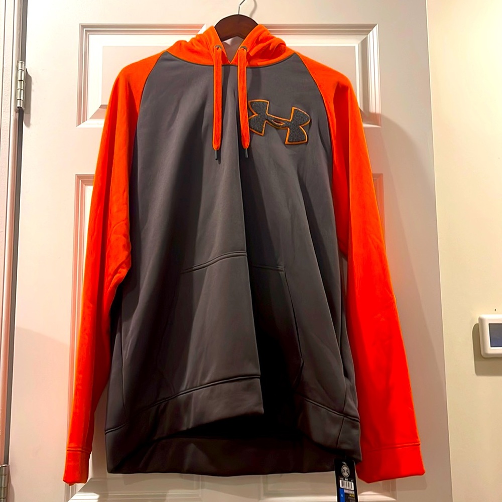 Under armor hoodie, never before used